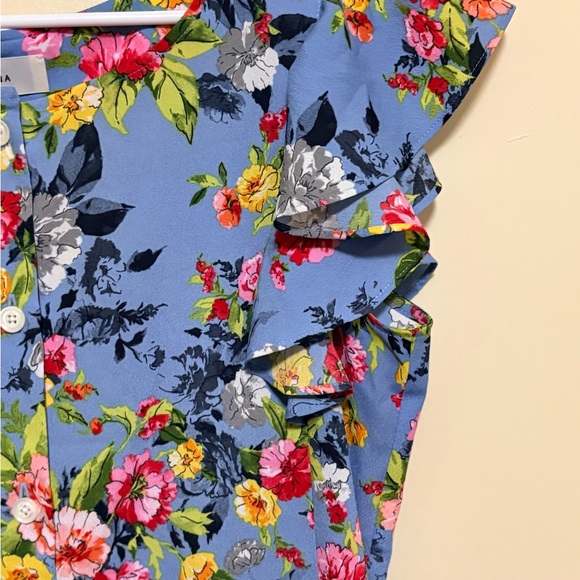 Elegant Floral Midi Dress in Blue - Picture 5 of 8